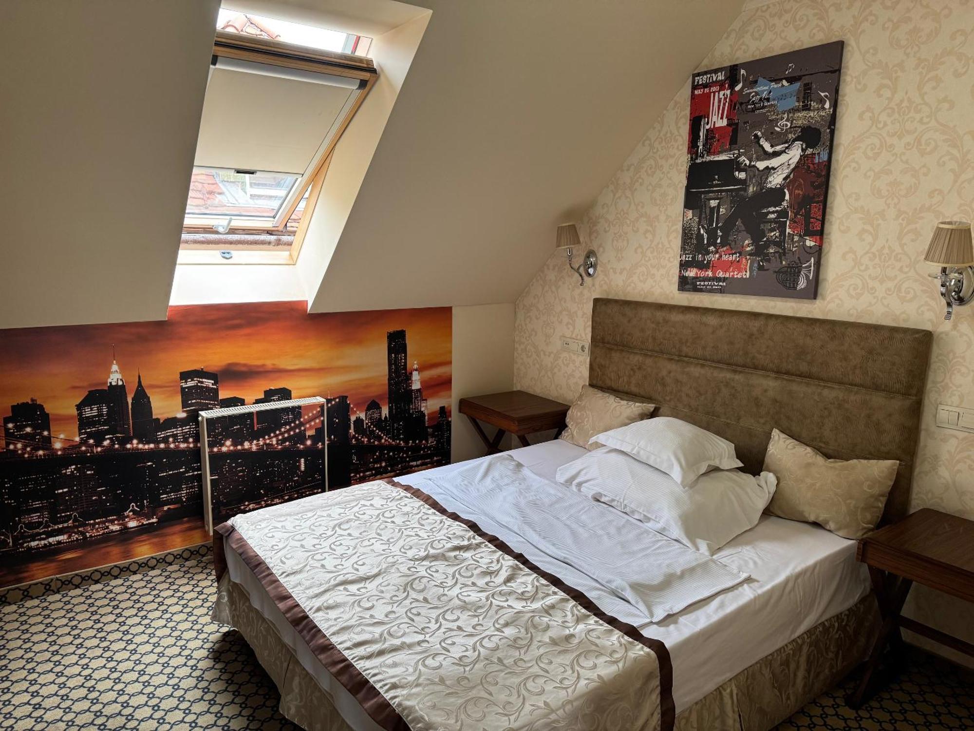 Hotel Capitulum Győr Eksteriør billede